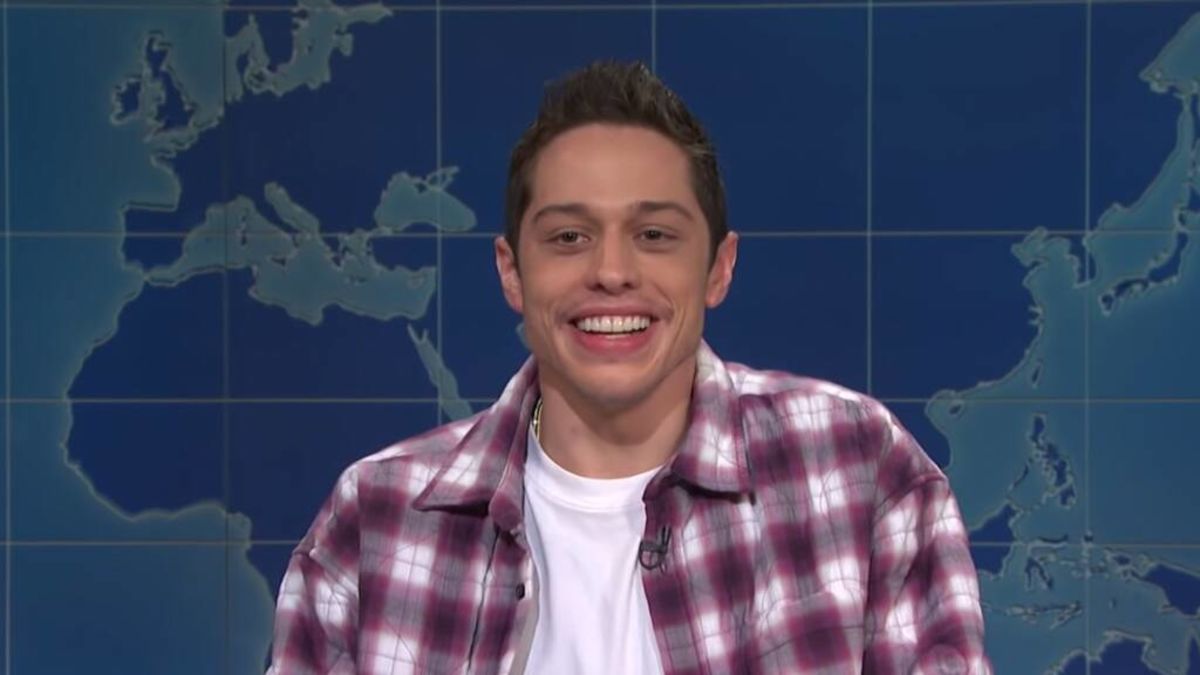 Model Emily Ratajkowski Explains Why Women Are Attracted to Pete Davidson