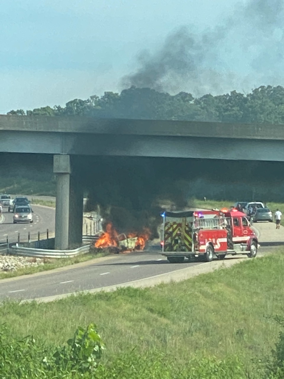 Vehicle Fire Closes Southbound Highway 67 in Jefferson County